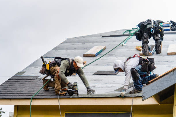 Professional Gutter Installation technician working in Somerville, OH
